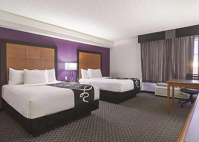 La Quinta By Wyndham Phoenix West Mesa