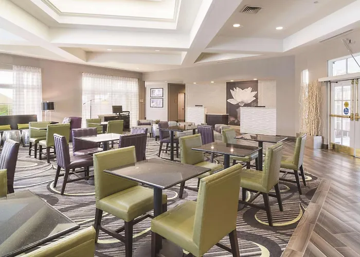Hotel La Quinta By Wyndham Phoenix West
