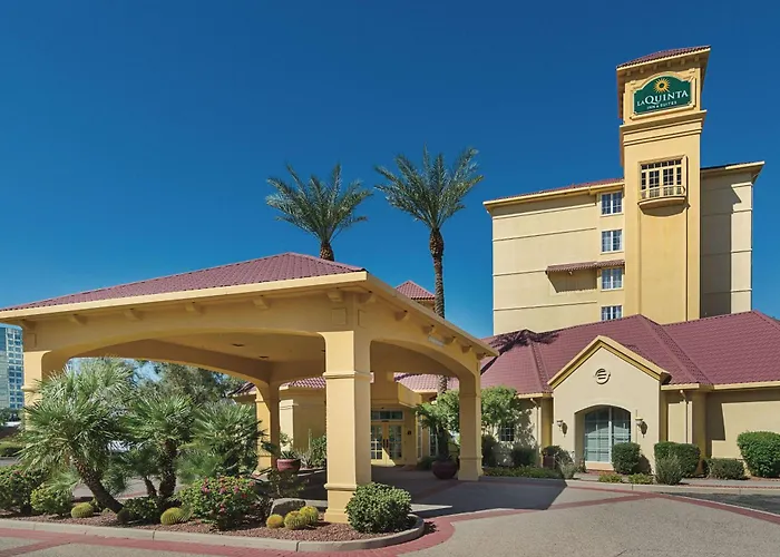Hotel La Quinta By Wyndham Phoenix West