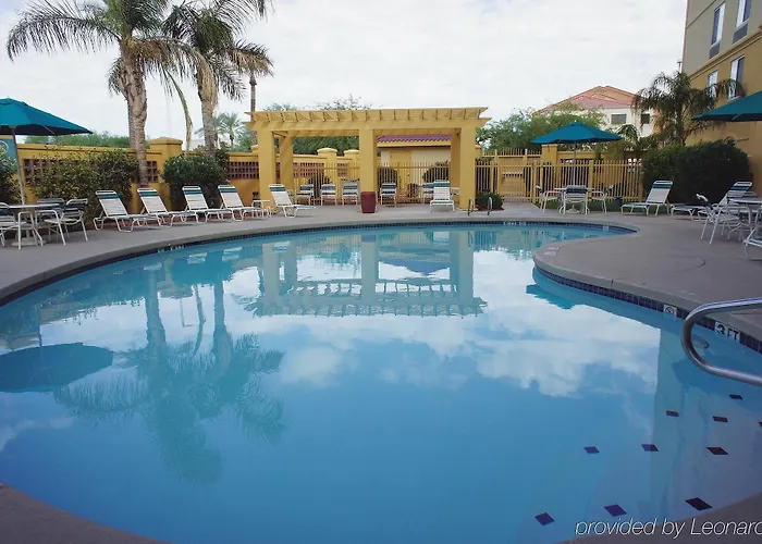 La Quinta By Wyndham Phoenix West Hotel 3*