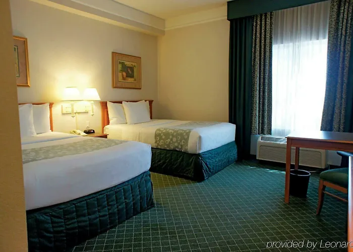 La Quinta By Wyndham Phoenix West Hotel Mesa
